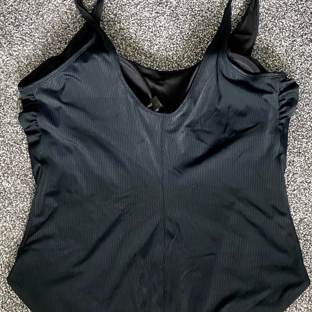 Catalina Black Ribbed One-Piece Swimsuit | Size 1X - Picture 7 of 8